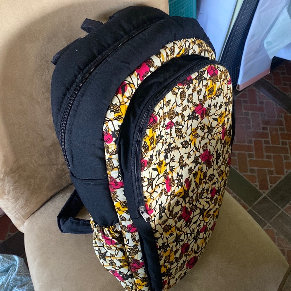 Large Padded Backpack With Adjustable Straps - image 5